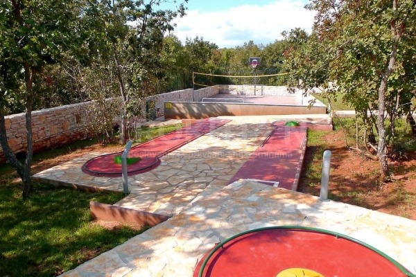 Villa s bazenom u okolici Vodnjana