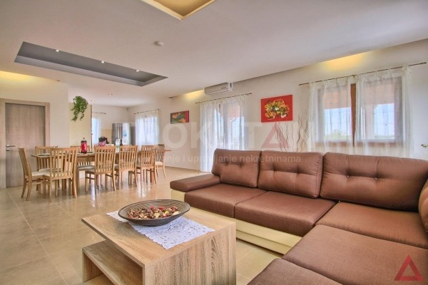 Villa s bazenom u okolici Vodnjana