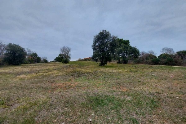 Pula- 3 parcele od cca 2100 m2 u Šijani