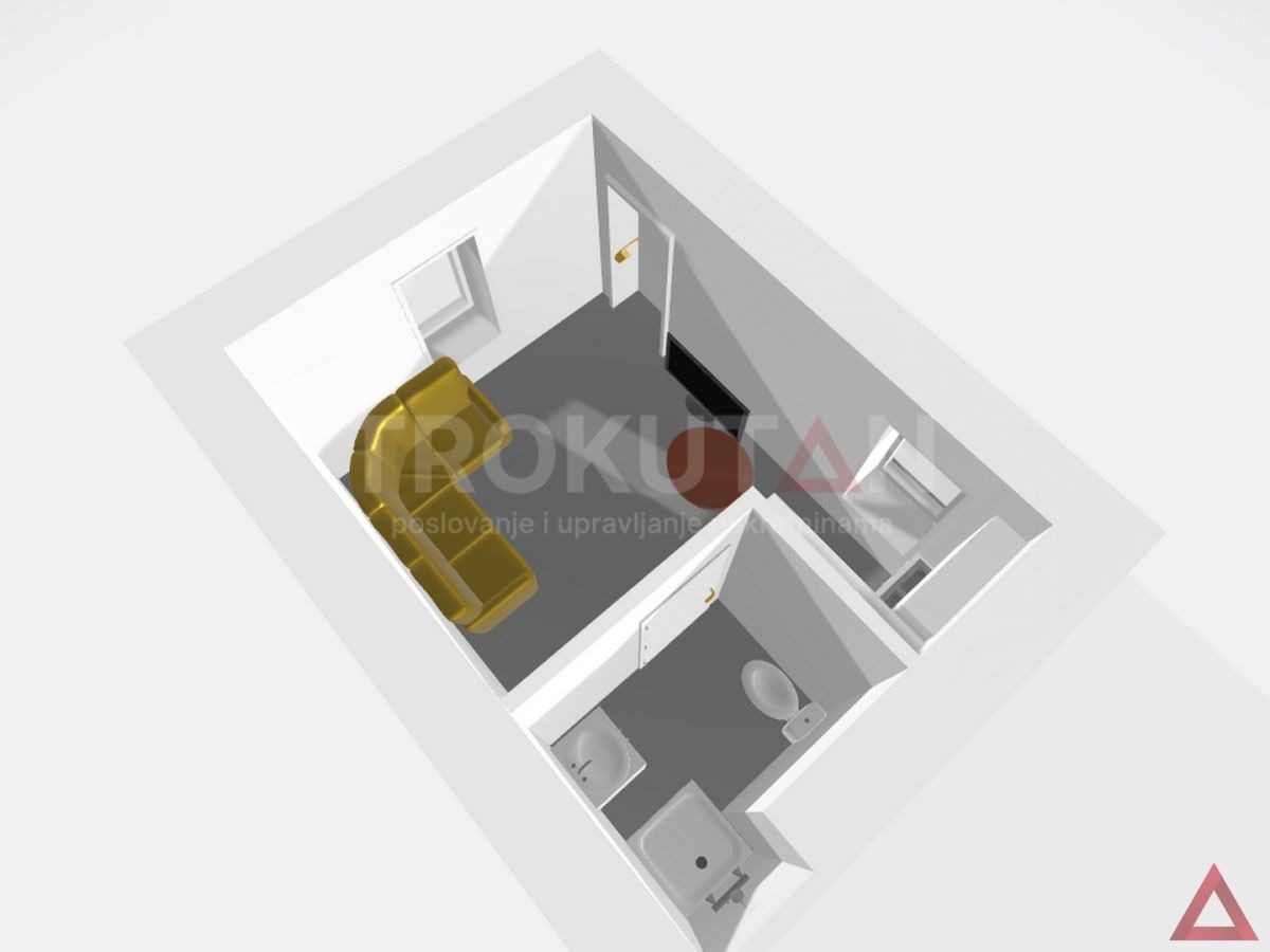 Vodnjan, centar, potpuno renvirana kuća s četiri apartmana